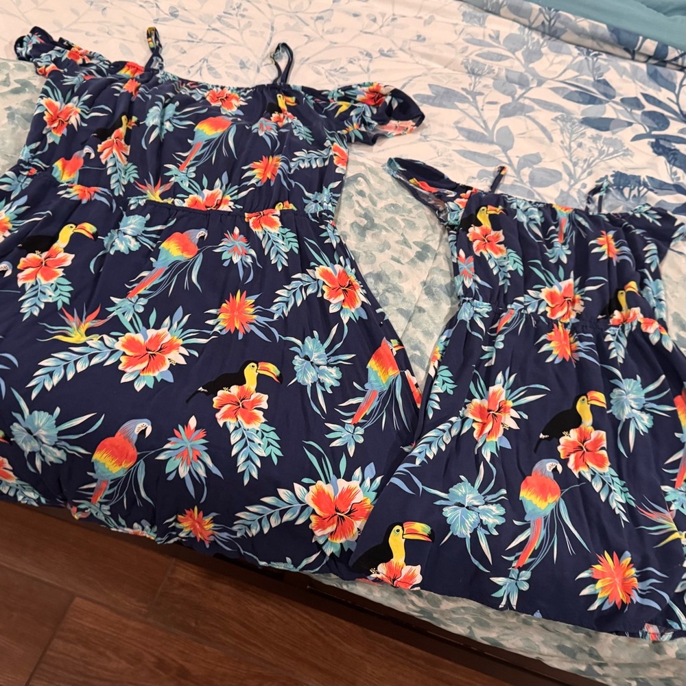 Tropical Parrot Print Dresses Mom and Girl matching mommy me sz 7